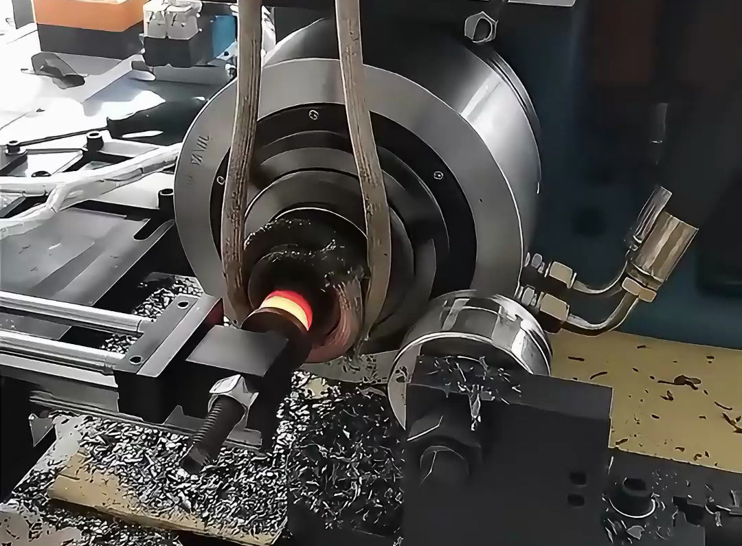 高頻封口機(jī)：電磁場(chǎng)加熱驅(qū)動(dòng)的高效封口解決方案，賦能金屬與熱塑性材料加工