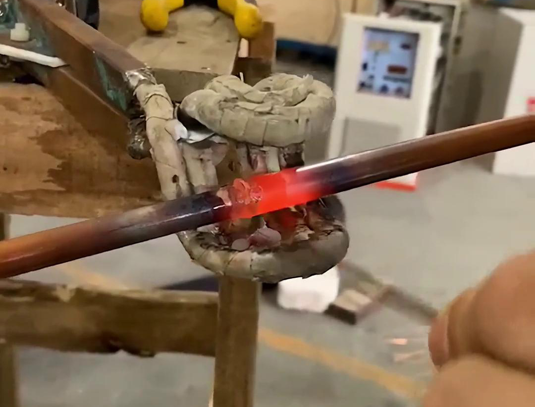 手持式高頻焊機(jī)，橫豎焊接銅管，方便操作